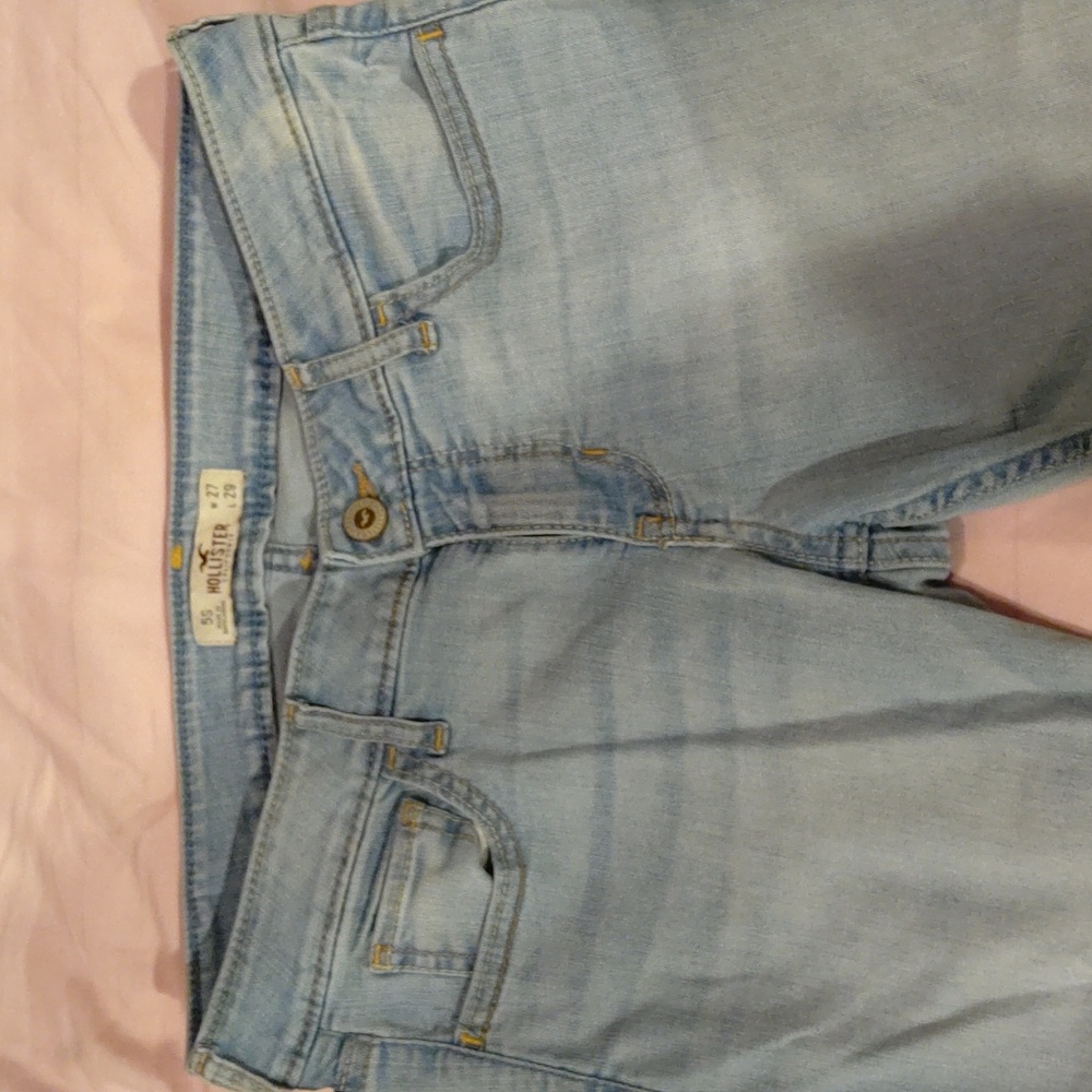 Hollister jeans (2 pairs in this sale)